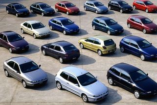 Když Fiat vládl Evropě: Devadesátky byly érou, kdy měli Italové parádní nabídku úžasných modelů - Garáž.cz